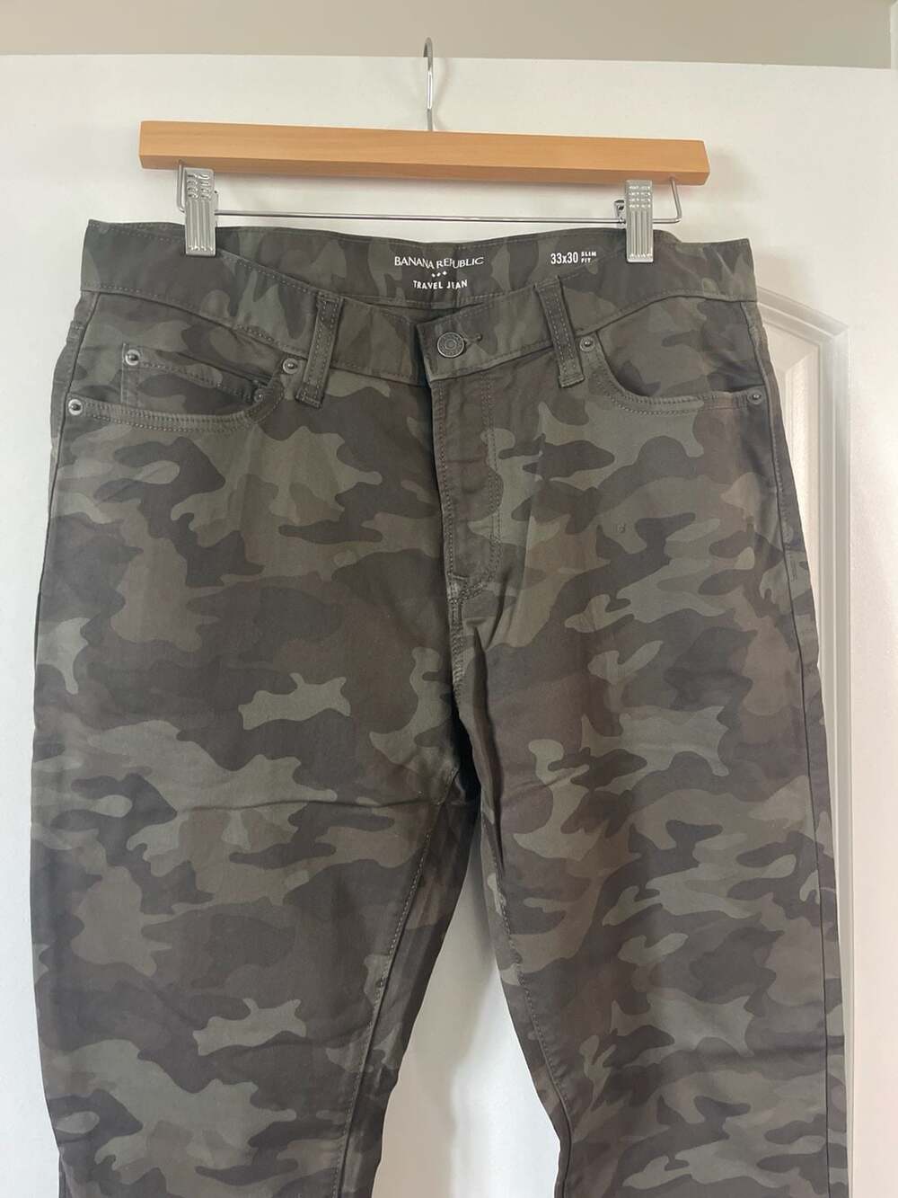 Banana Republic Men's Travel Jean Slim Fit Camo Pants Size 33x30